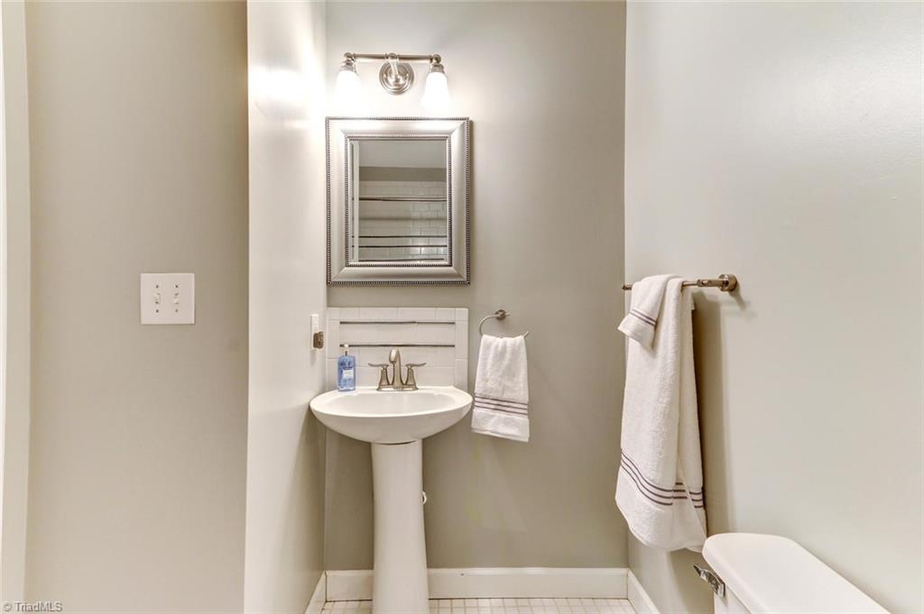 5726 Pepper Road Oak Ridge, NC 27310 - Photo 14 of 29