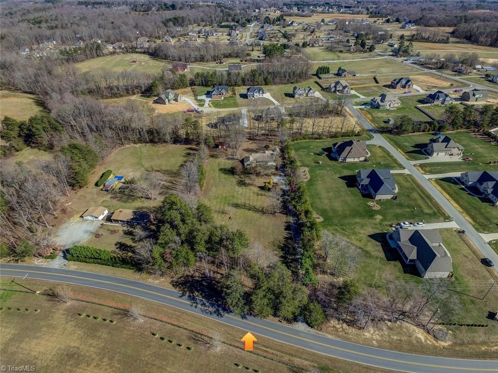 5726 Pepper Road Oak Ridge, NC 27310 - Photo 7 of 29