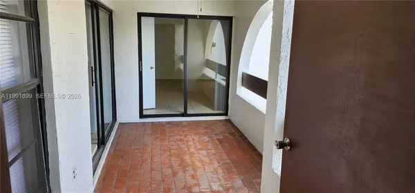 $2,300 | 9135 Southwest 125th Avenue, Unit 401P, Miami, FL 33186