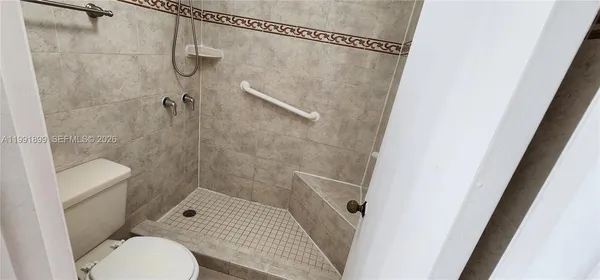 $2,300 | 9135 Southwest 125th Avenue, Unit 401P, Miami, FL 33186