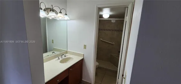 $2,300 | 9135 Southwest 125th Avenue, Unit 401P, Miami, FL 33186