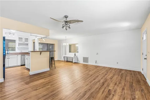 $460,000 | 1202 Southeast Madison Avenue, Stuart, FL 34996