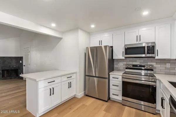 $275,000 | 4901 South Calle Los Cerros Drive, Unit 202, Tempe, AZ 85282