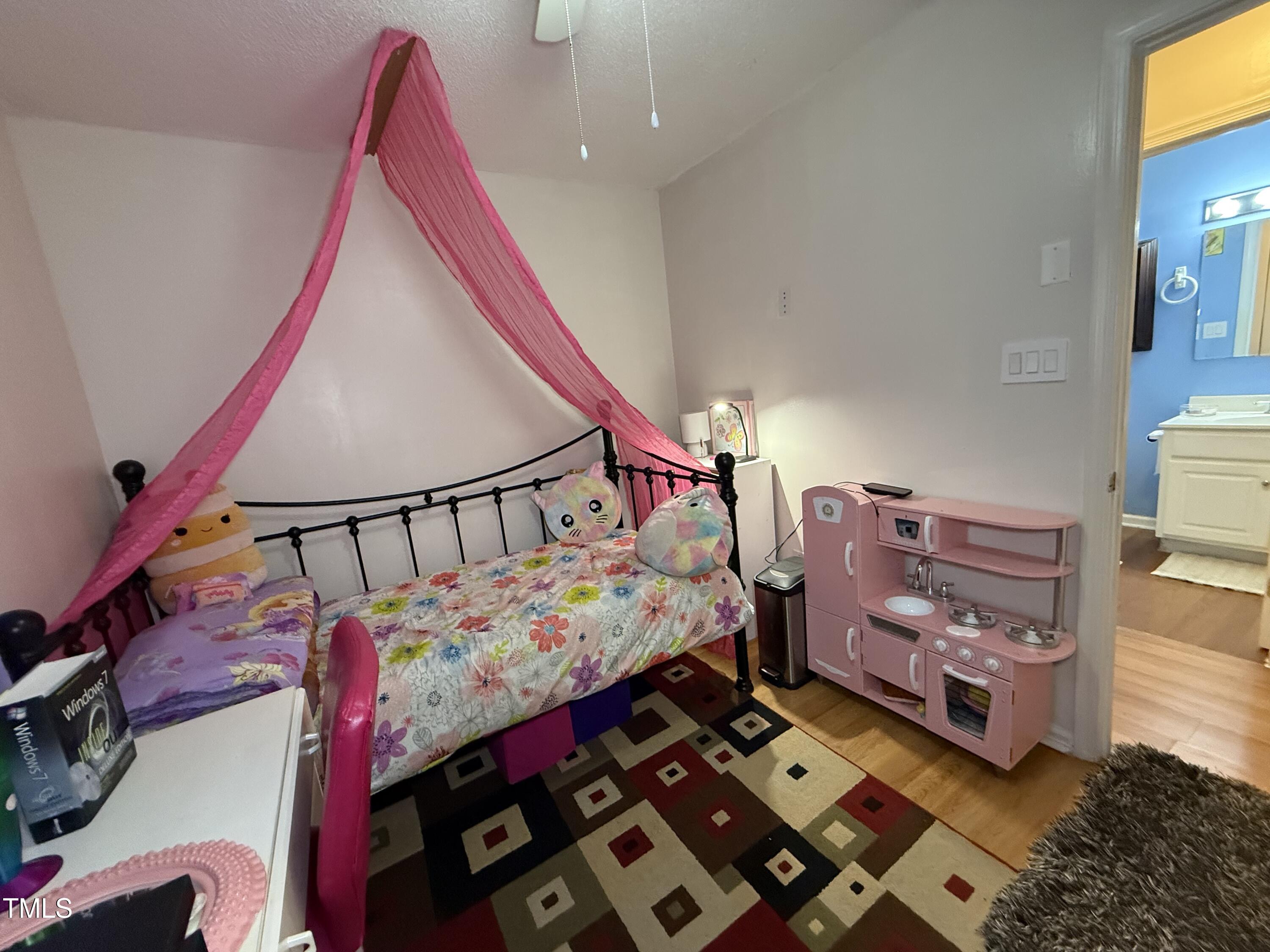 6908 Park Place Raleigh, NC 27616 - Photo 15 of 32 IMG_008