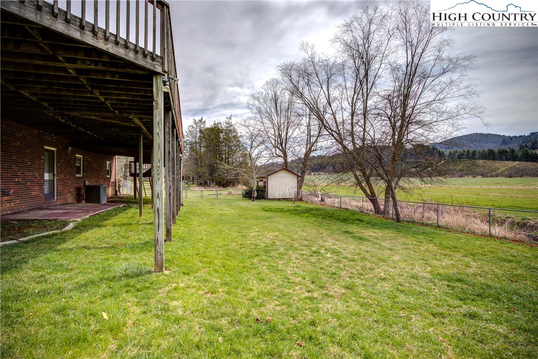 304 Evergreen Lane Boone, NC 28607 - Photo 7 of 50