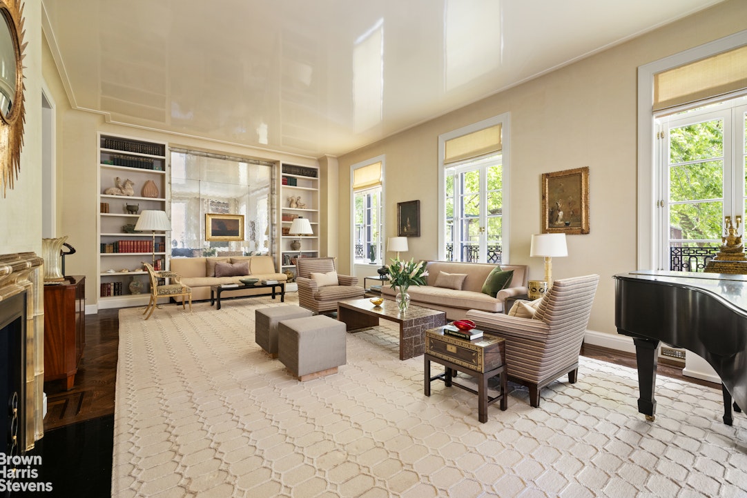 2 East 70th Street, Unit MAIS Manhattan, NY 10021 - Photo 10 of 17