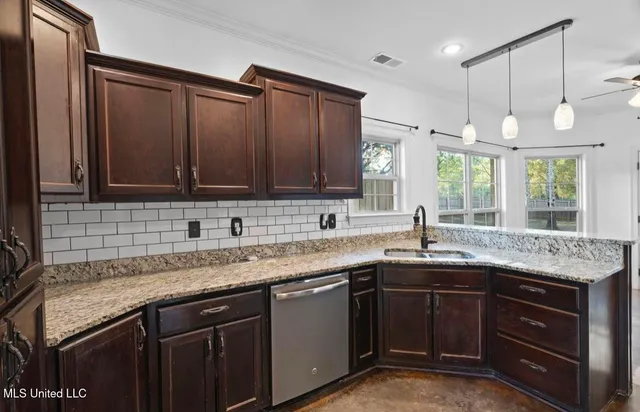 $469,500 | 9389 Thornridge Drive, Hernando, MS 38632