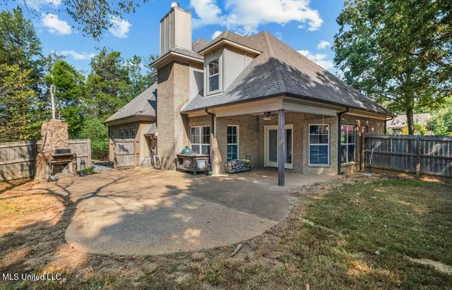 $469,500 | 9389 Thornridge Drive, Hernando, MS 38632