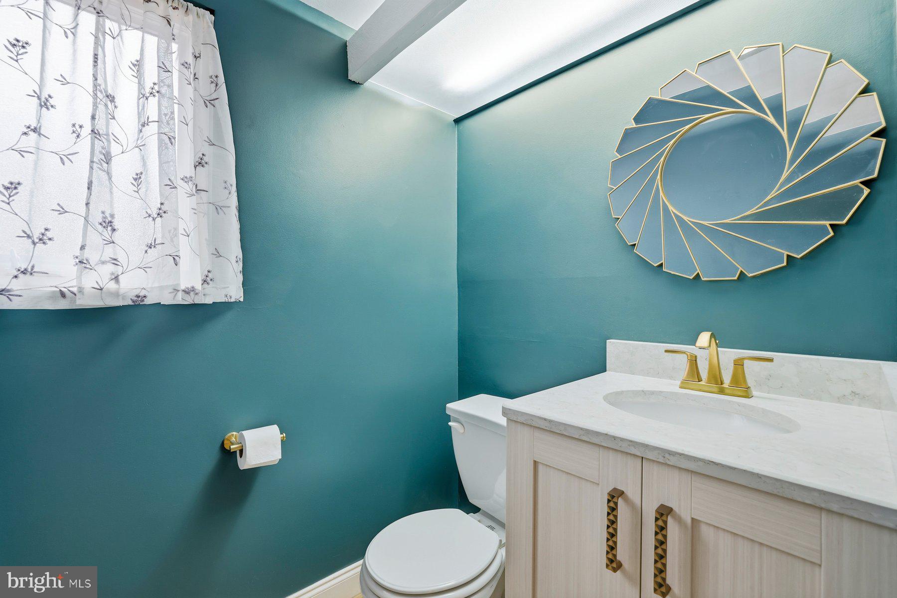 5948 Hall Street Springfield, VA 22152 - Photo 18 of 43