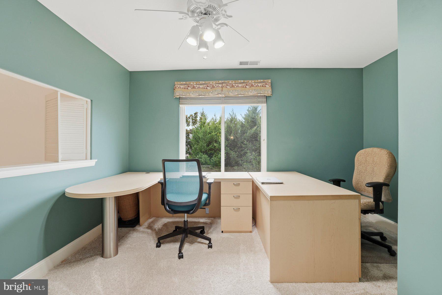 5948 Hall Street Springfield, VA 22152 - Photo 19 of 43