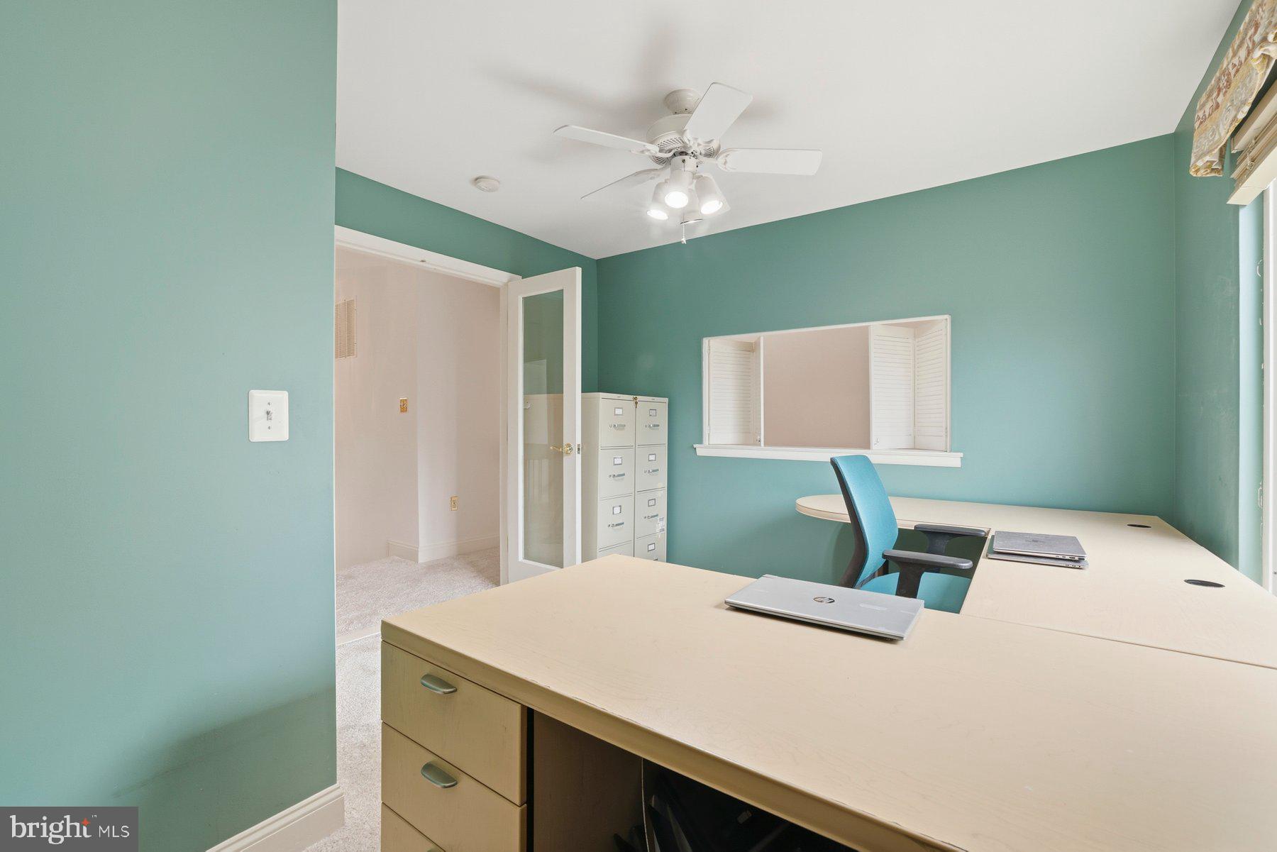 5948 Hall Street Springfield, VA 22152 - Photo 20 of 43