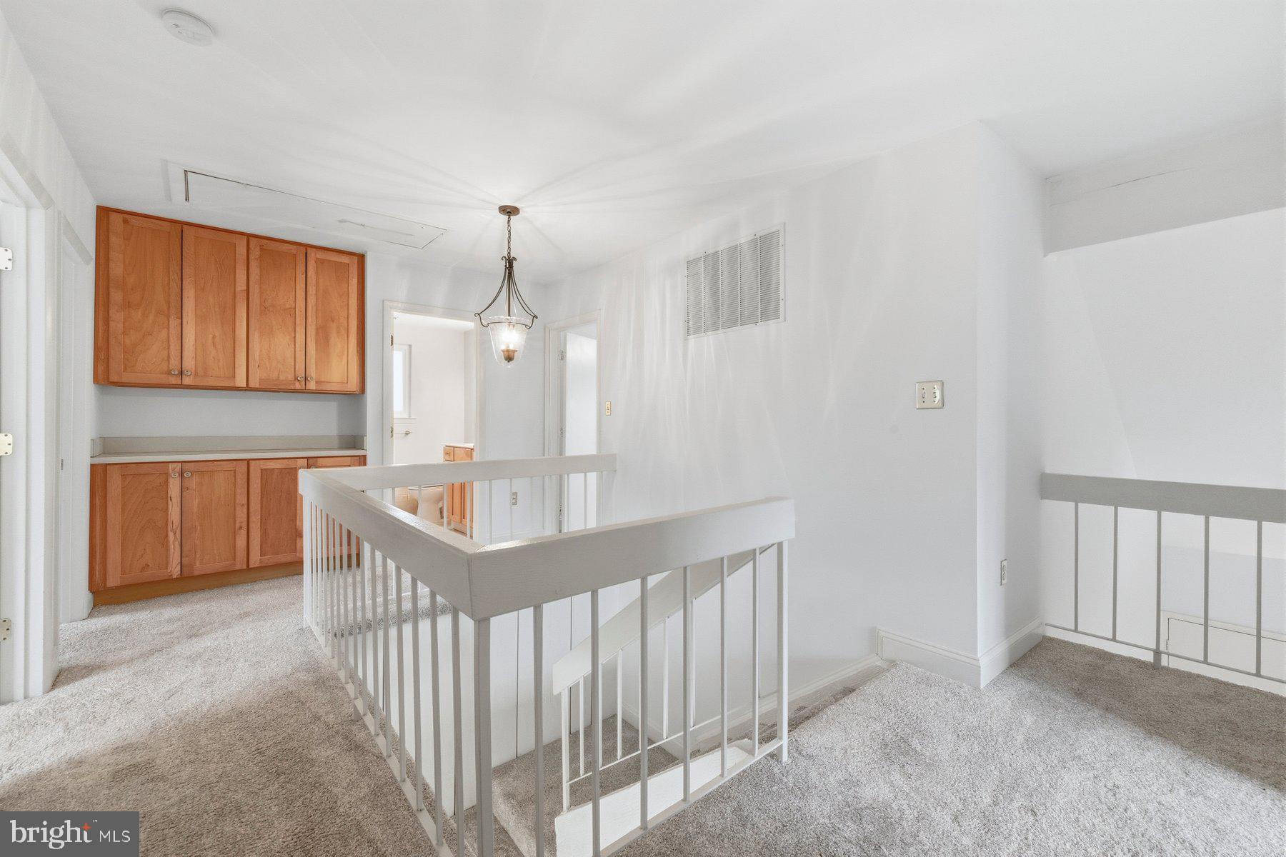 5948 Hall Street Springfield, VA 22152 - Photo 35 of 43