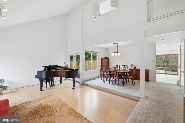 $775,000 | 5948 Hall Street, Springfield, VA 22152