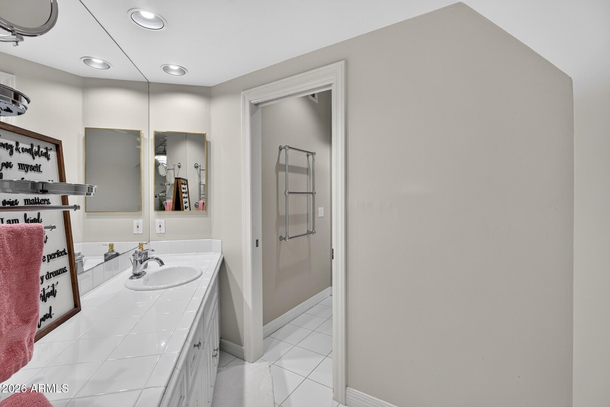 1080 North Riata Street Gilbert, AZ 85234 - Photo 123 of 169 Bathroom