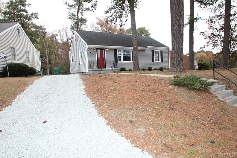 471 Pine Ridge Road Petersburg, VA 23805 - Photo 3 of 18 Gallery Image 3