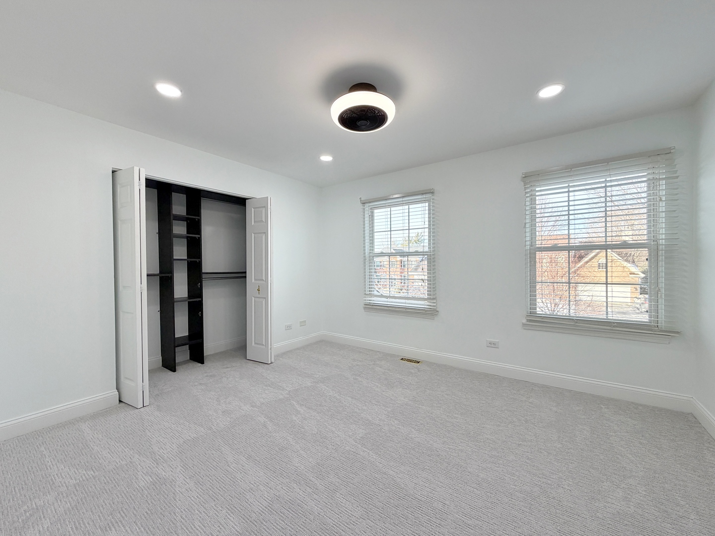 1404 Waterside Drive Bolingbrook, IL 60490 - Photo 33 of 50