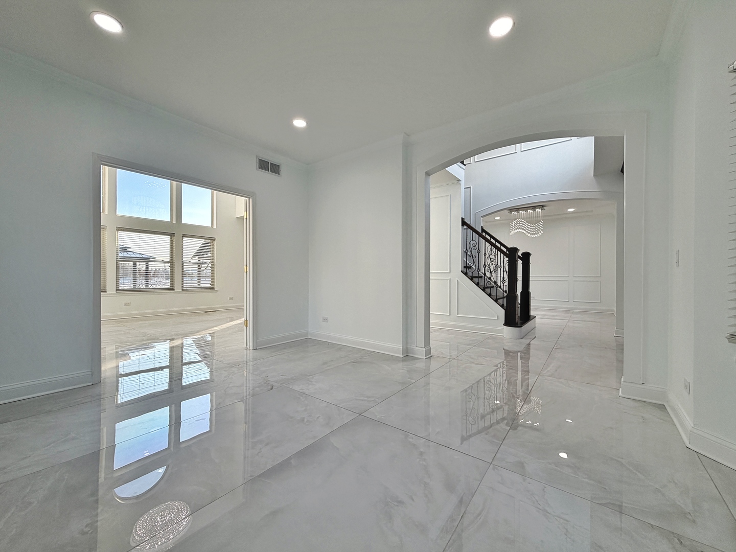 1404 Waterside Drive Bolingbrook, IL 60490 - Photo 10 of 50