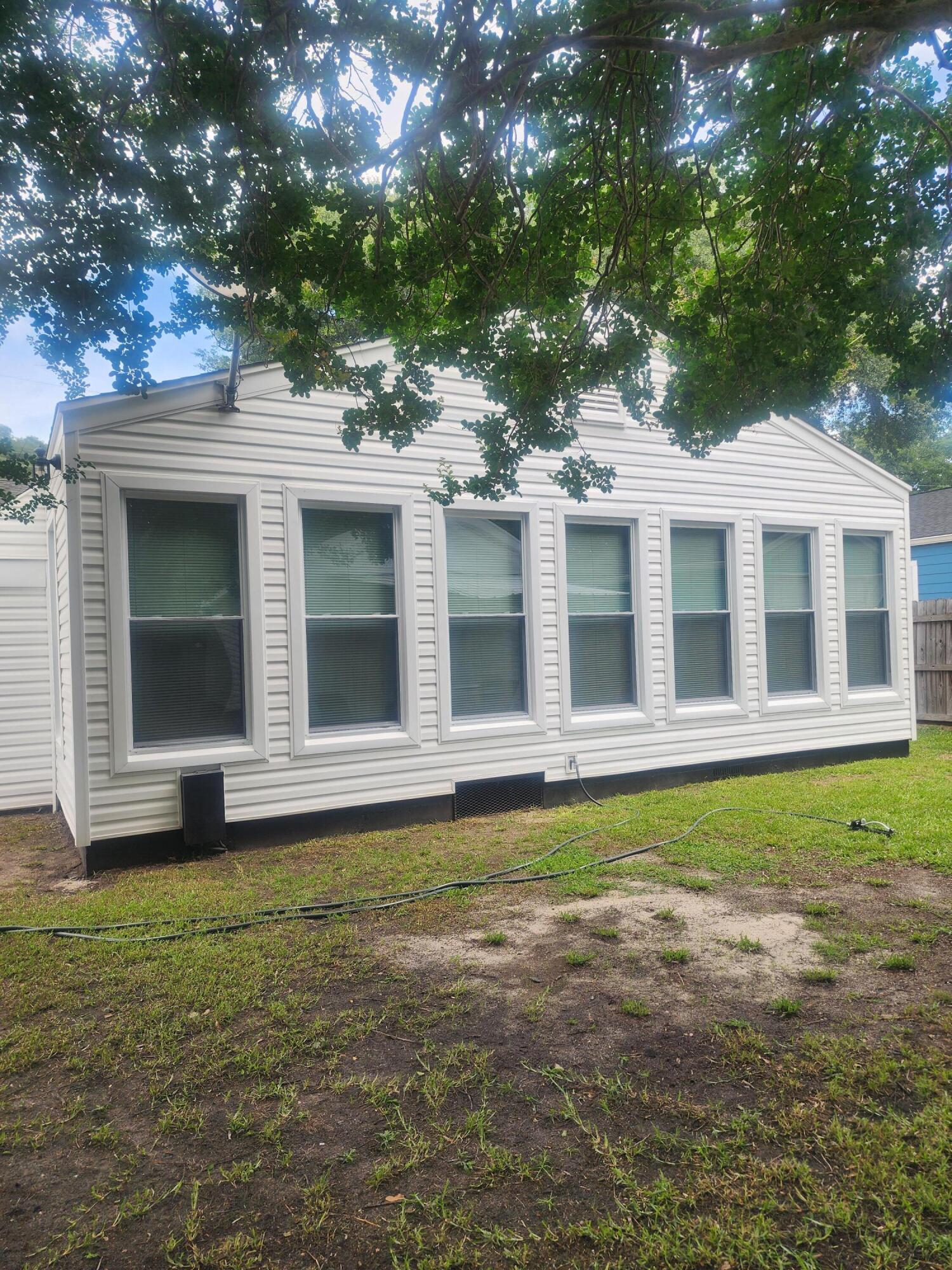 5825 Moore Street Hanahan, SC 29410 - Photo 26 of 31 20260606_130248