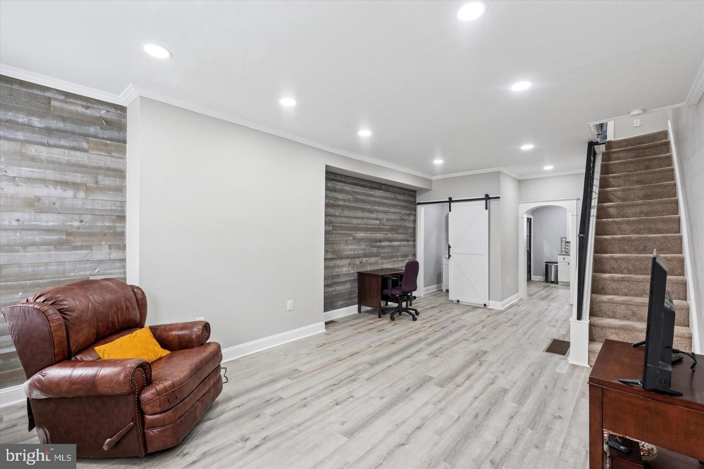 2215 Watkins Street Philadelphia, PA 19145 - Photo 3 of 14