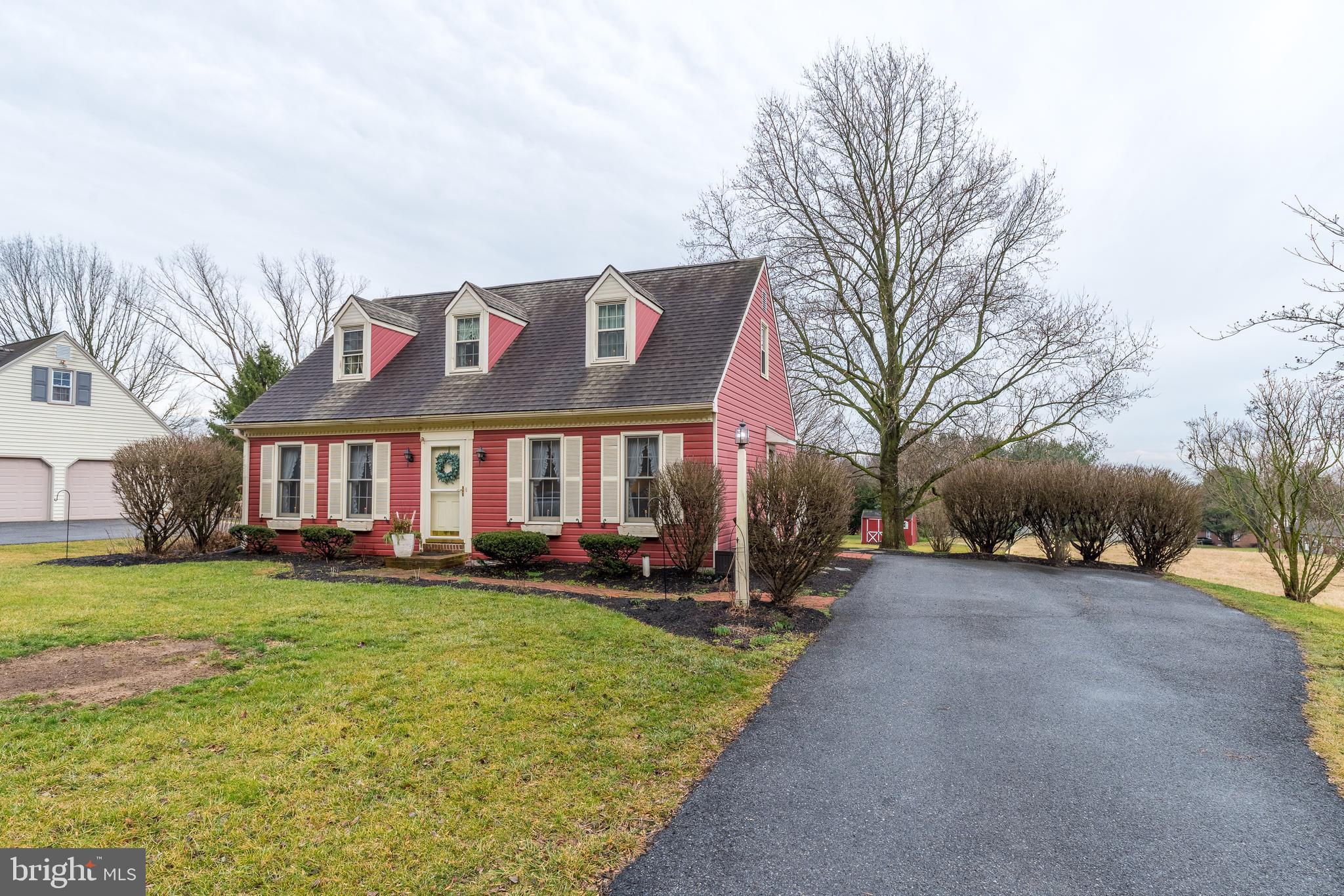 378 Delp Road Lancaster, PA 17601 - Photo 2 of 33 Gallery Image 2
