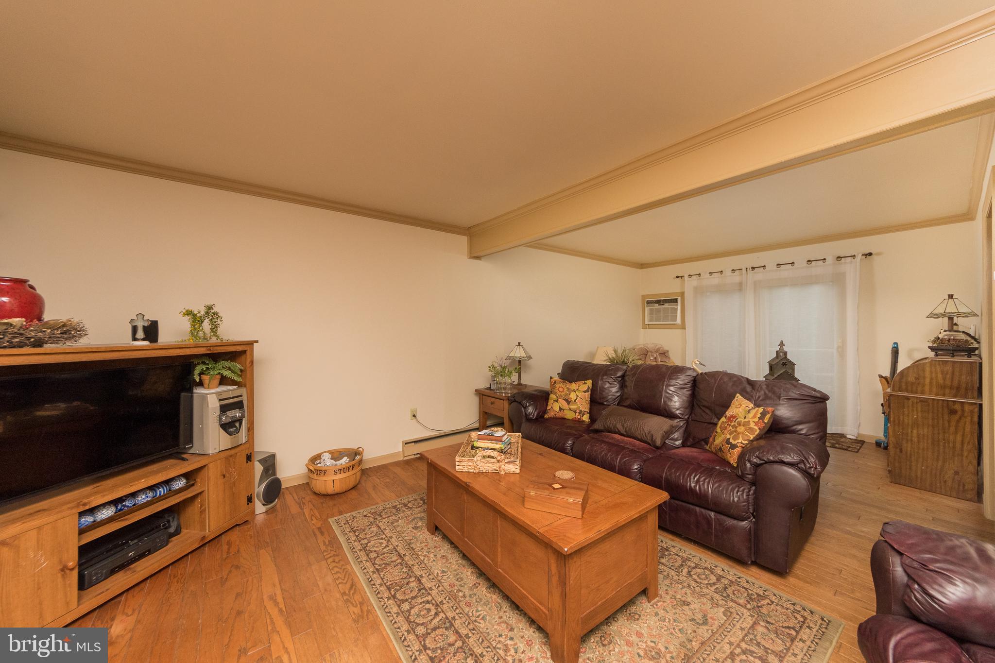 378 Delp Road Lancaster, PA 17601 - Photo 3 of 33 Gallery Image 3