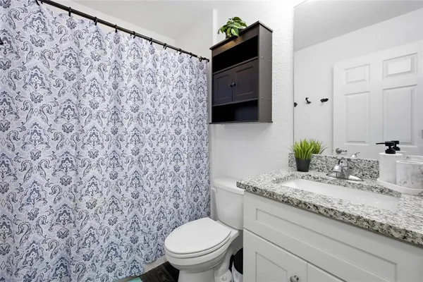 $240,000 | 224 Fisher Road, Ocklawaha, FL 32179