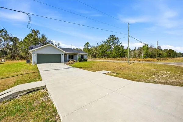 $240,000 | 224 Fisher Road, Ocklawaha, FL 32179