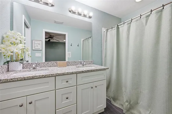 $240,000 | 224 Fisher Road, Ocklawaha, FL 32179