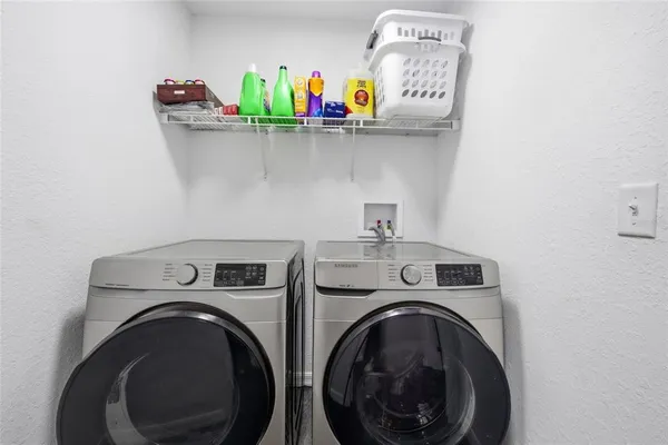 $240,000 | 224 Fisher Road, Ocklawaha, FL 32179