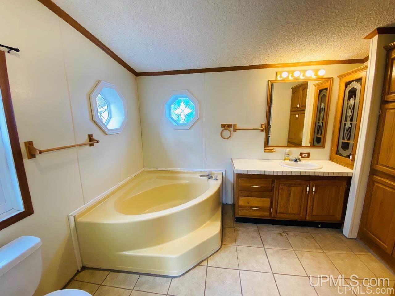 719 East Ridge Street Ishpeming, MI 49849 - Photo 18 of 25 Gallery Image 18