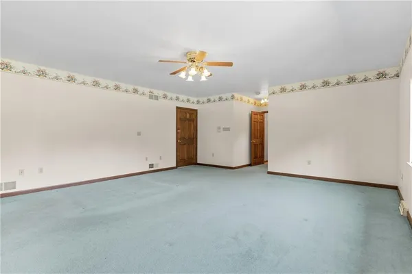 a view of a walk in closet