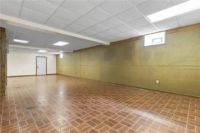 a view of empty room