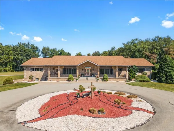 $1,495,000 | 180 Fawcett Place, Irwin, PA 15642