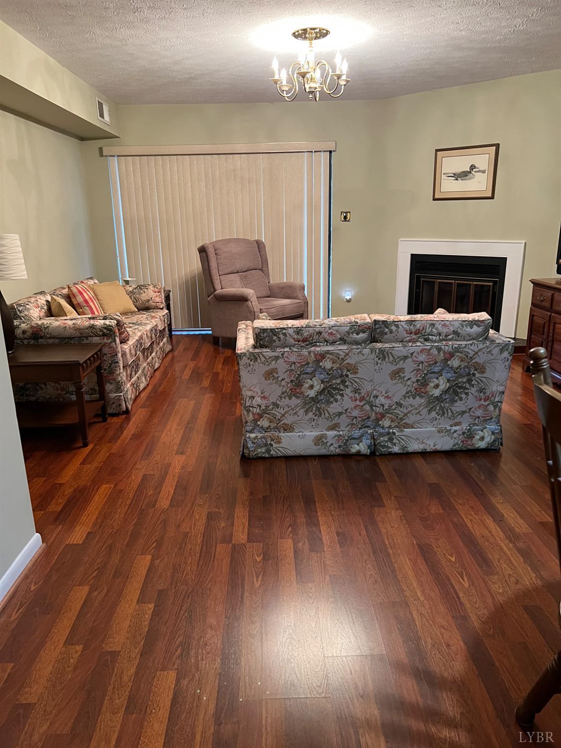2212 Deer Run Forest, VA 24551 - Photo 18 of 38