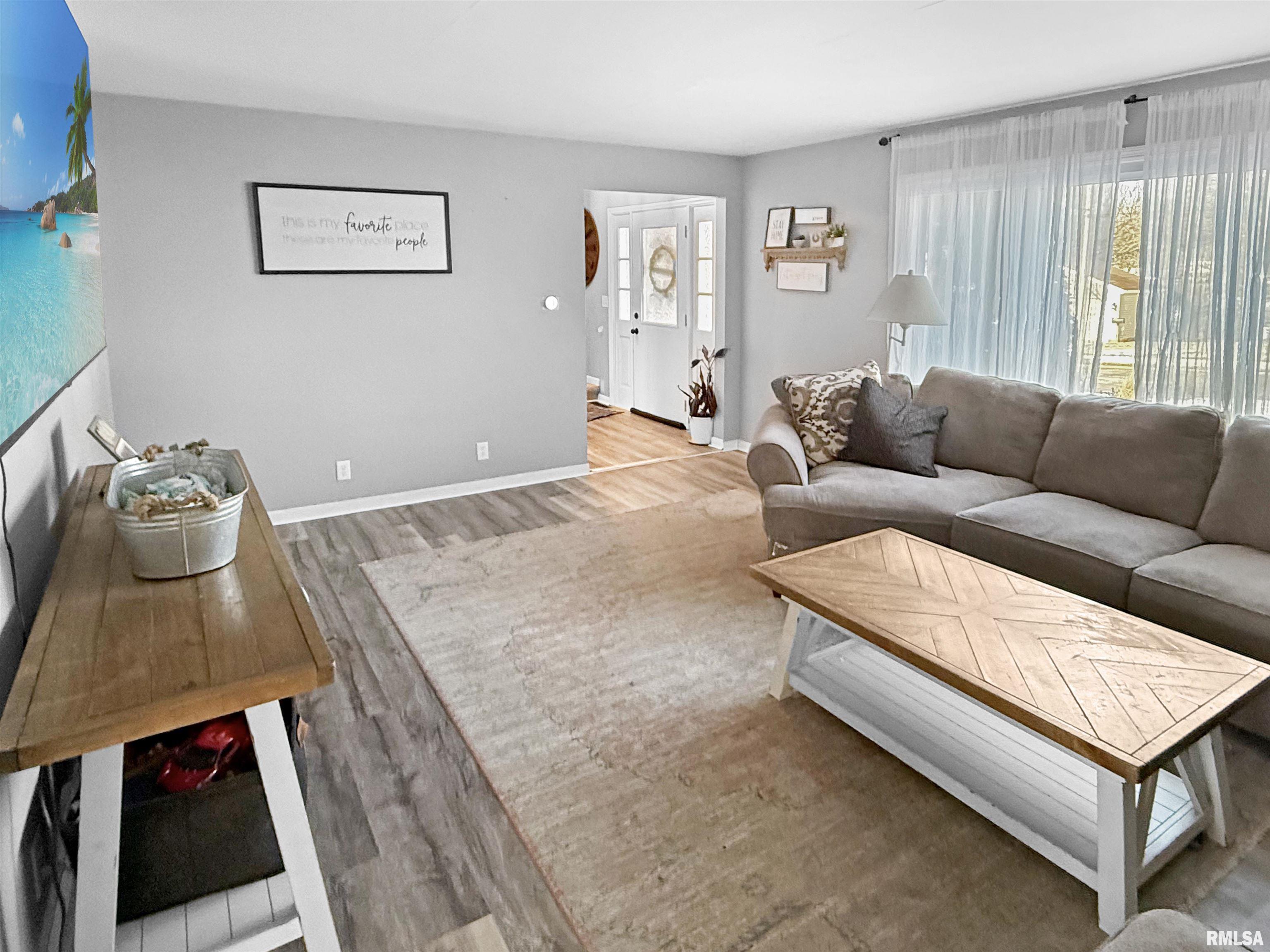 604 Eilers Court Washington, IL 61571 - Photo 9 of 54 Gallery Image 9