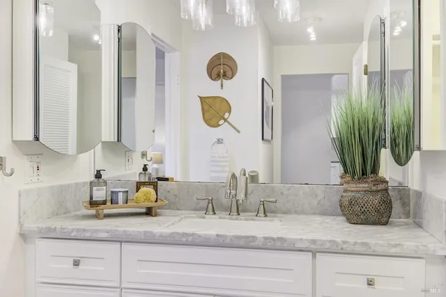 $595,000 | 629 Larkspur Plaza Drive, Larkspur, CA 94939