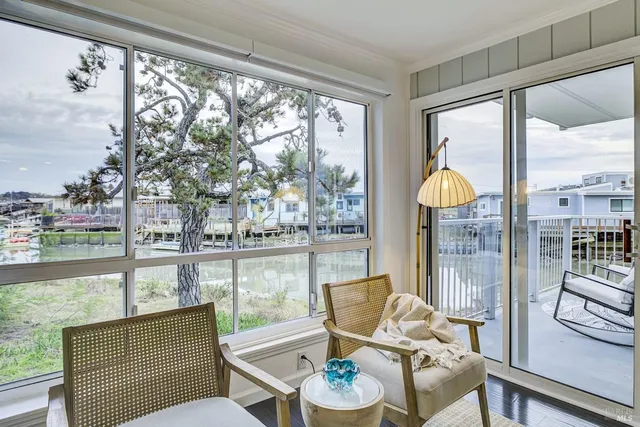 $595,000 | 629 Larkspur Plaza Drive, Larkspur, CA 94939