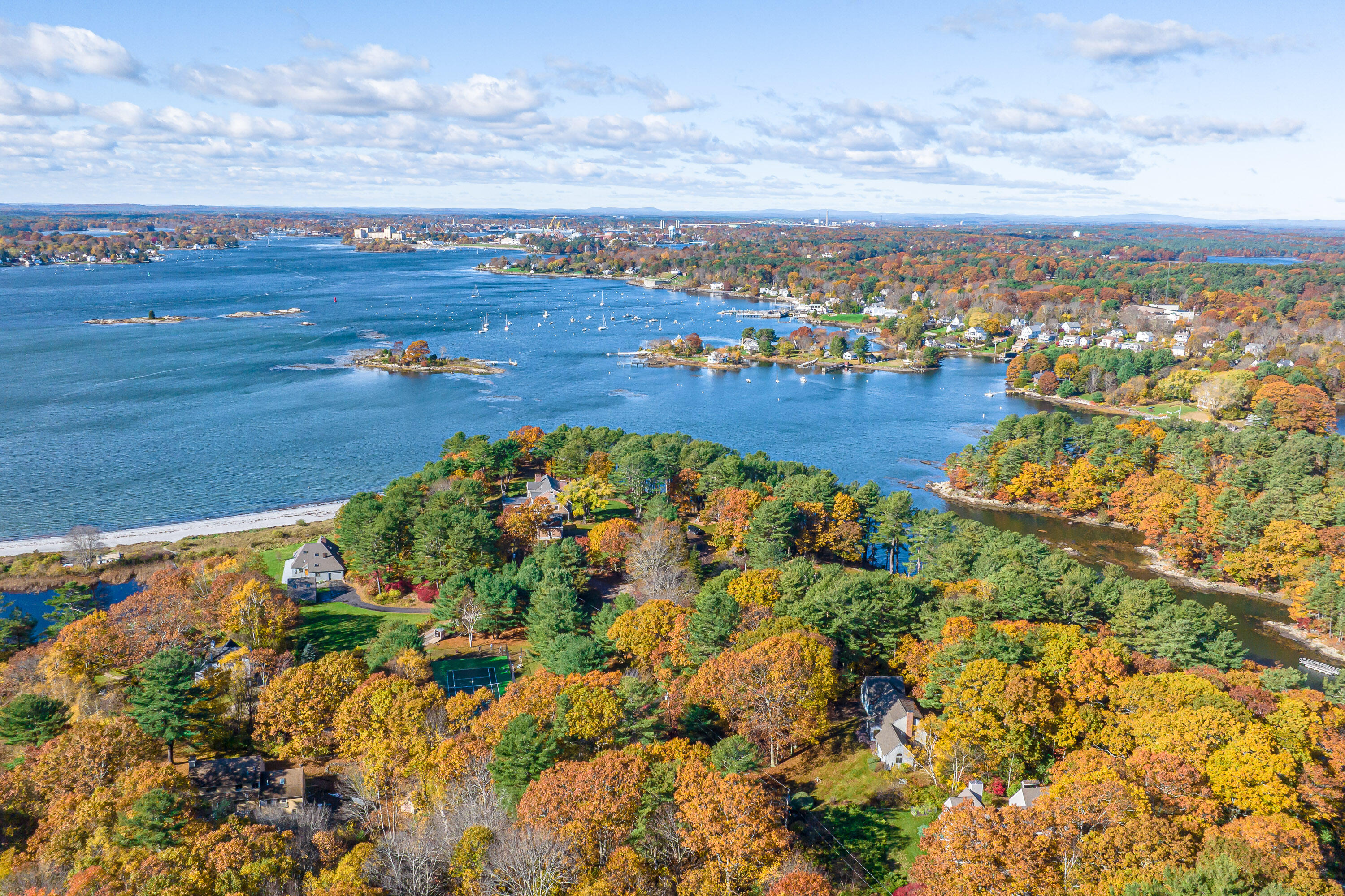 16 Captains Way Kittery Point, ME 03905 - Photo 3 of 42 Aerial