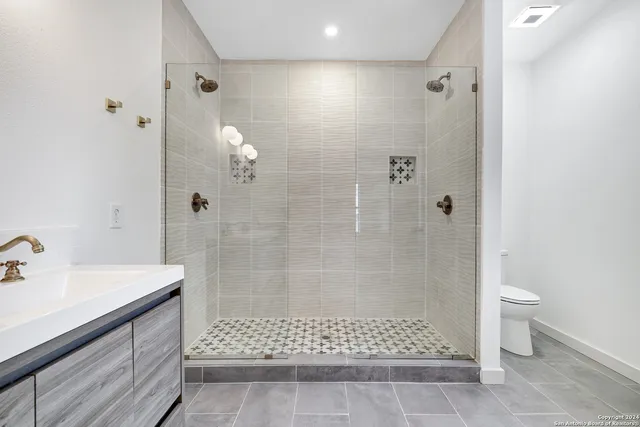 $465,000 | 1613 North Olive Street, San Antonio, TX 78208