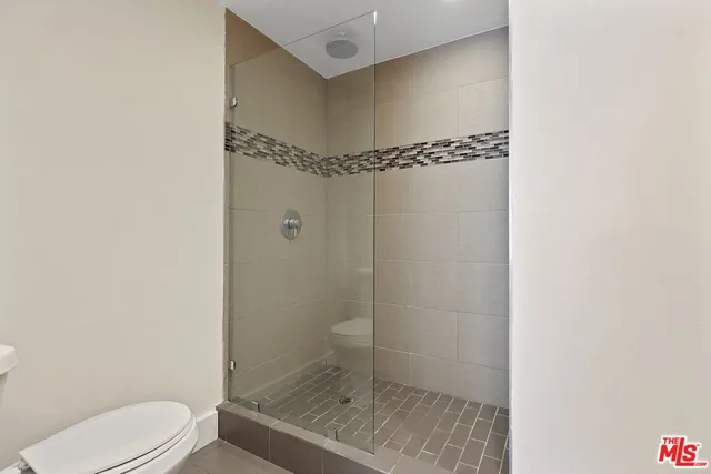 $3,800 | 7250 Franklin Avenue, Unit 414, Los Angeles, CA 90046