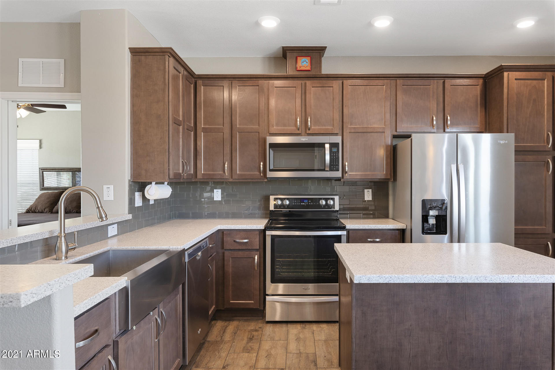 3301 South Goldfield Road, Unit 6056 Apache Junction, AZ 85119 - Photo 7 of 32 007-3301SGoldfield6056001