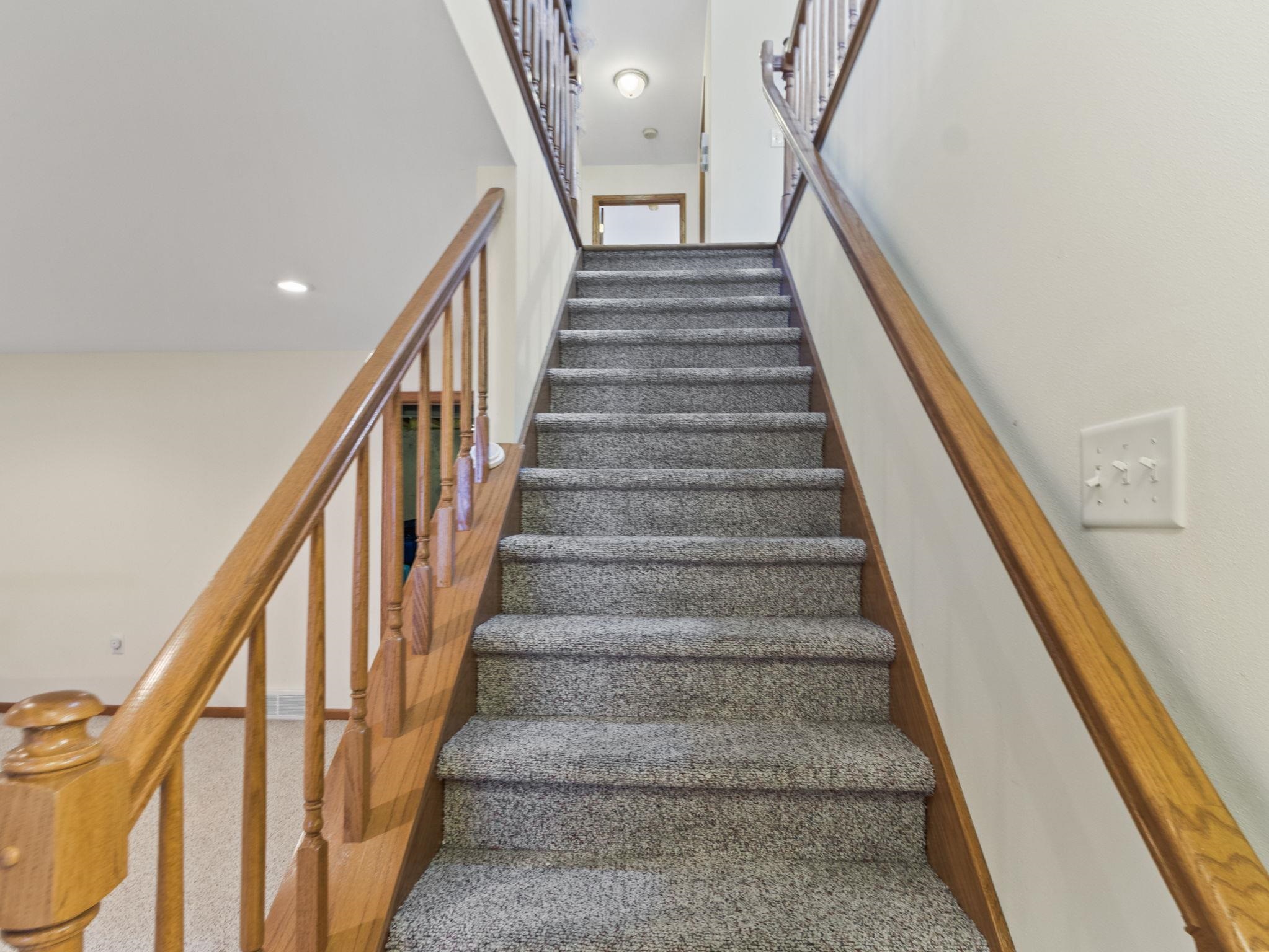 6306 Vicksburg Road Madison, WI 53718 - Photo 19 of 30