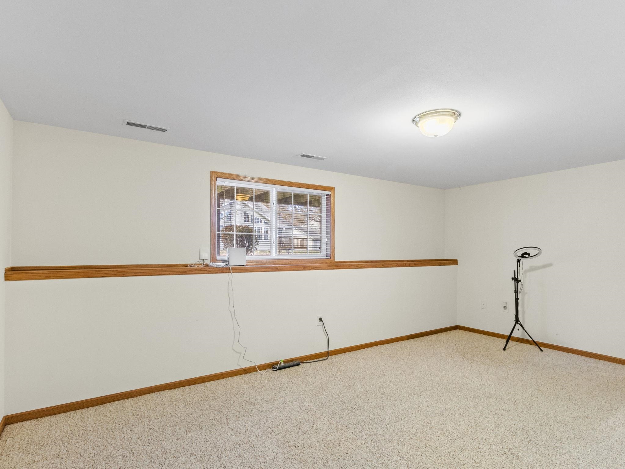 6306 Vicksburg Road Madison, WI 53718 - Photo 25 of 30