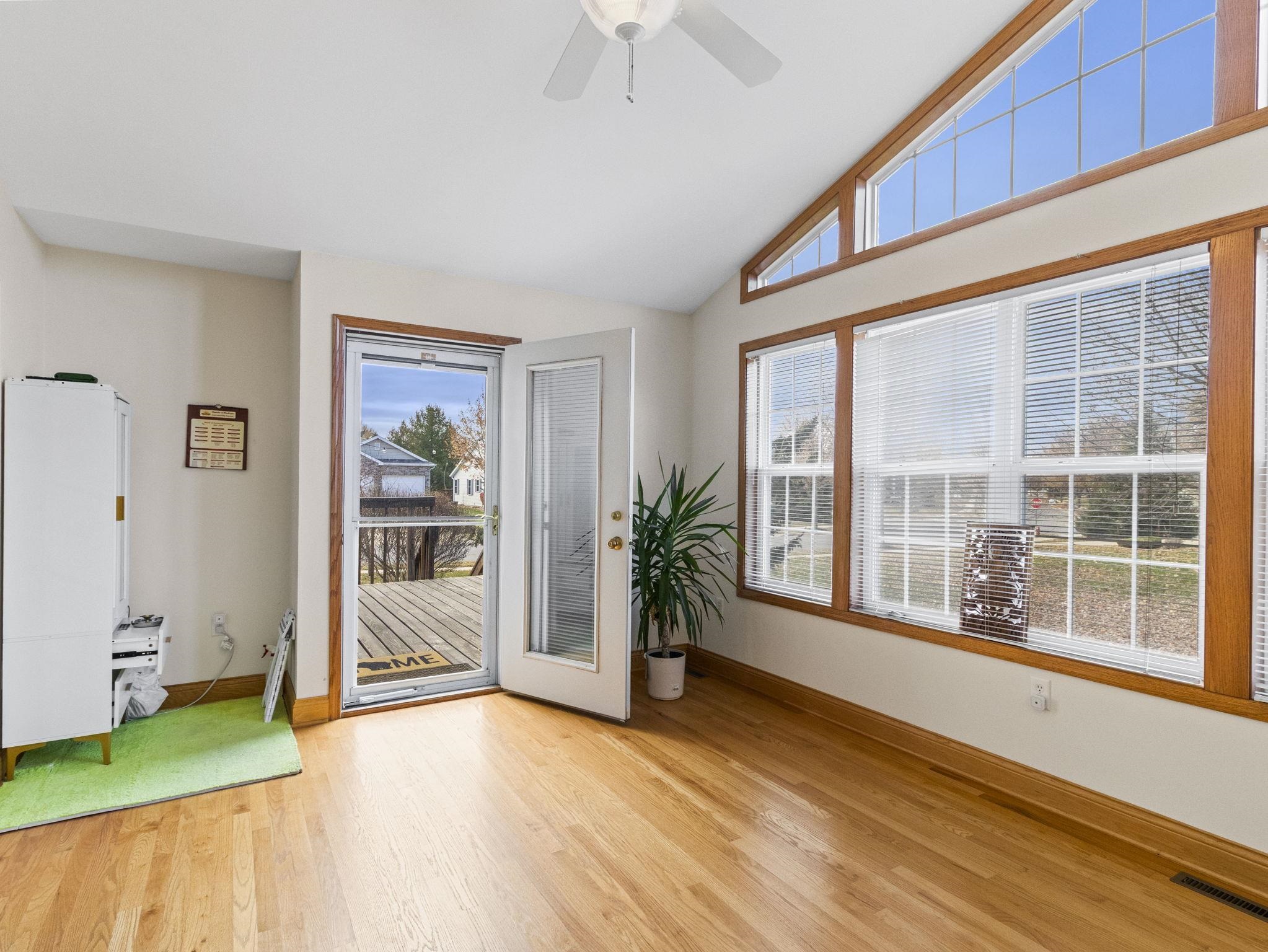 6306 Vicksburg Road Madison, WI 53718 - Photo 8 of 30