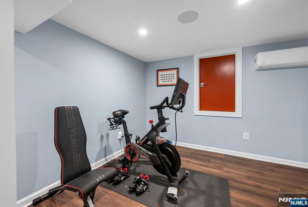 159 Hampton Place Ridgewood, NJ 07450 - Photo 46 of 50