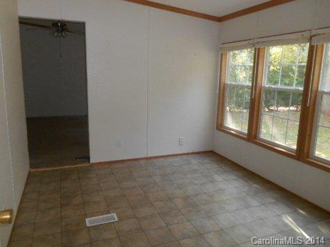 3354 Country Acres Road Maiden, NC 28650 - Photo 8 of 21 Gallery Image 8
