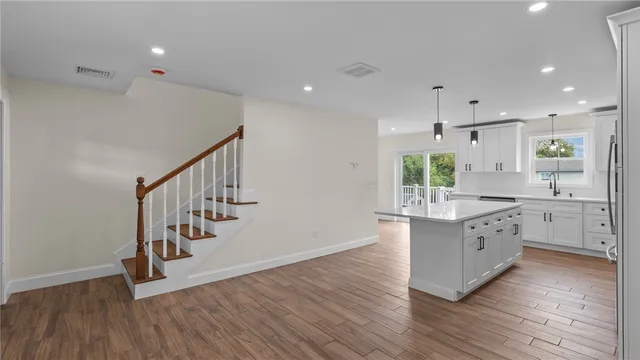 $524,900 | 39 North Cornell Avenue, Warren, RI 02885