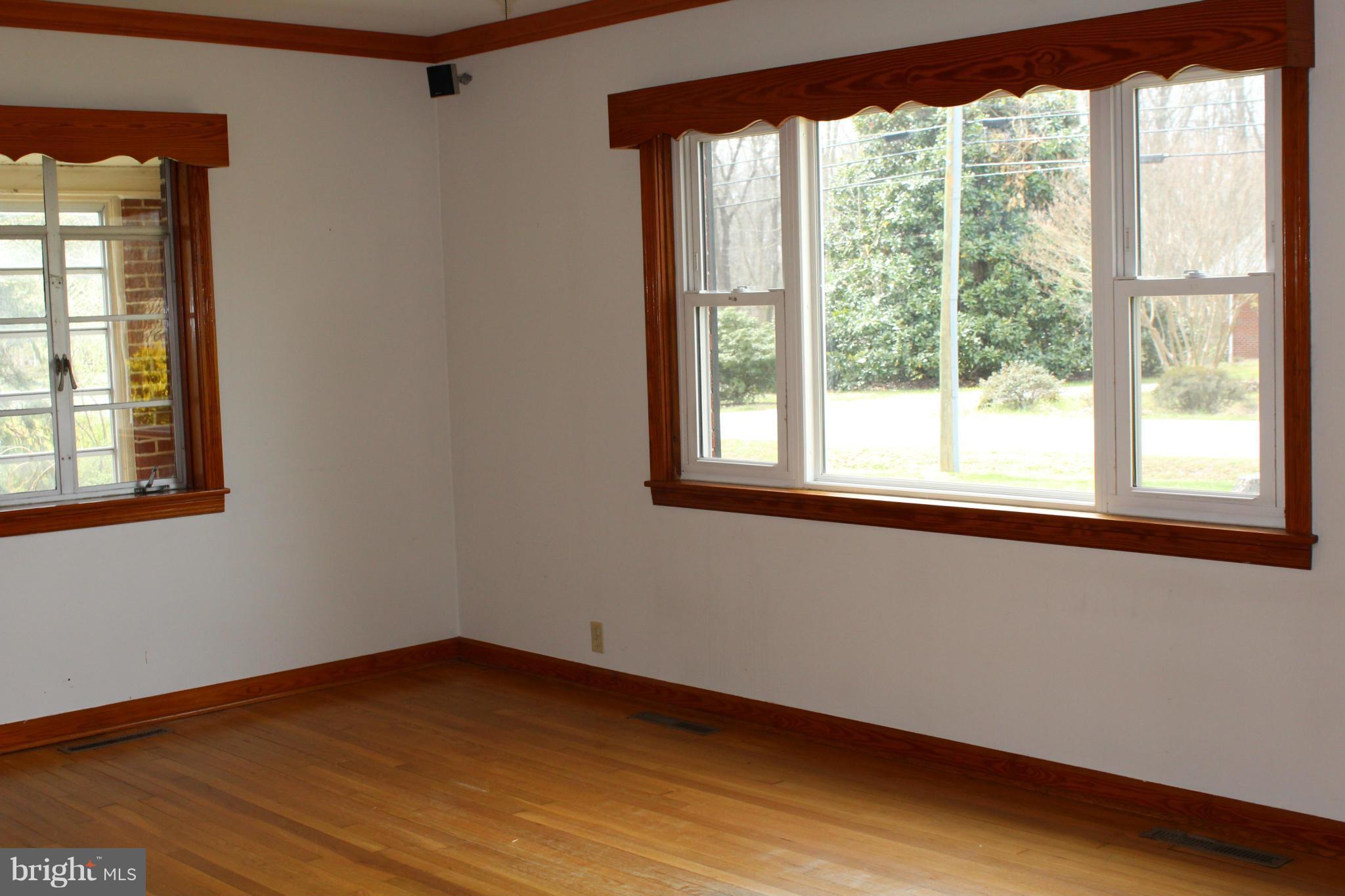 10359 Millbank Road King George, VA 22485 - Photo 11 of 29 Family Room w/ Sound System