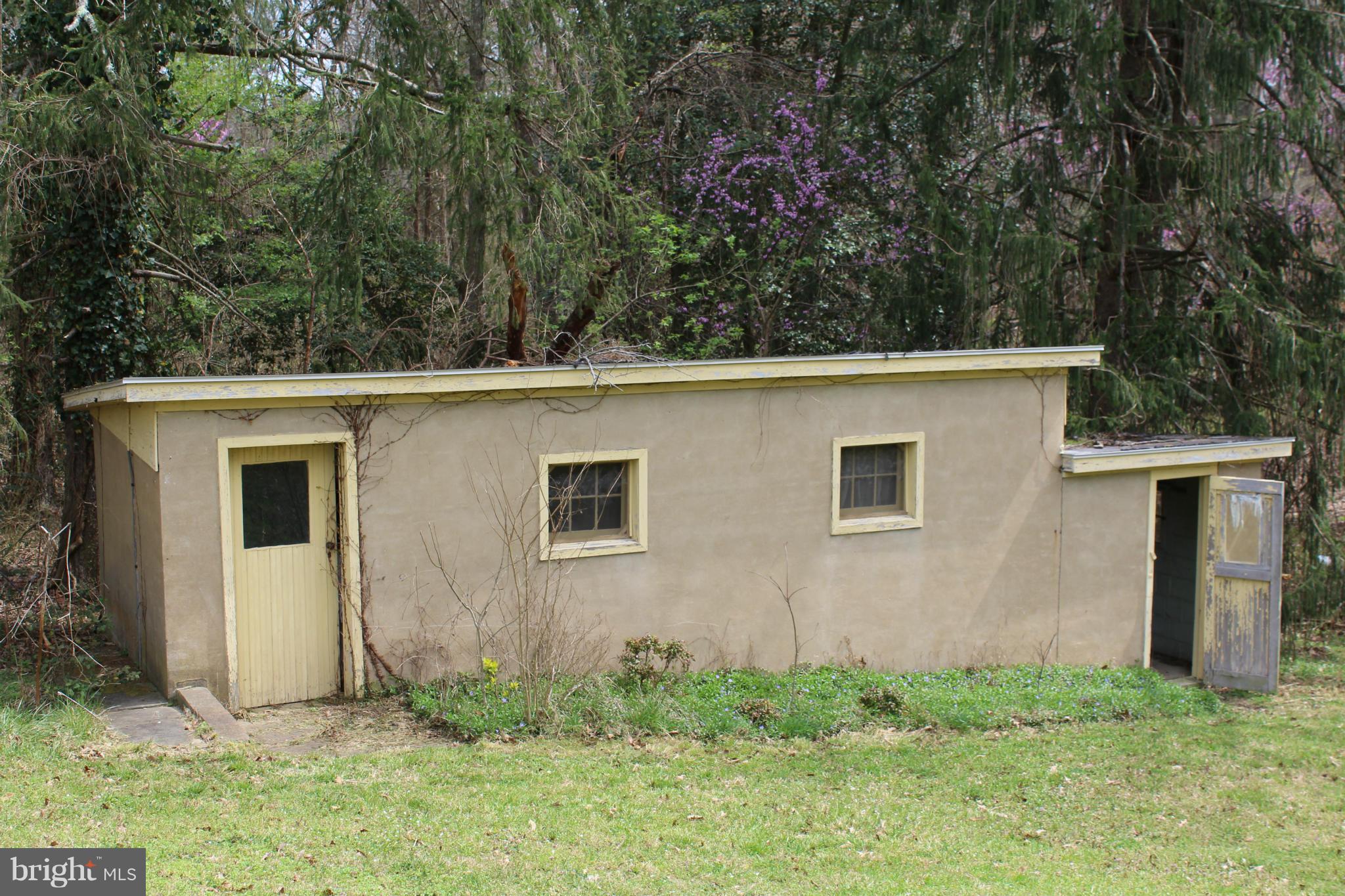 10359 Millbank Road King George, VA 22485 - Photo 23 of 29 Two Attached Sheds