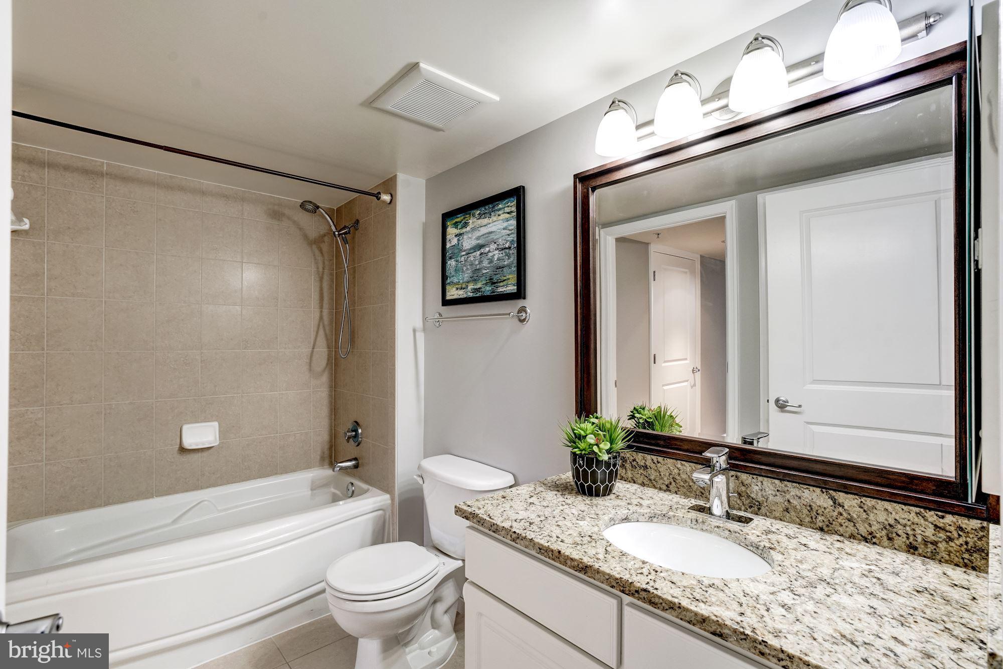 11800 Sunset Hills Road, Unit 620 Reston, VA 20190 - Photo 14 of 29 Bath (Master)